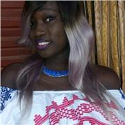 Titulaire d'une licence en lettres